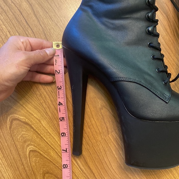 PLEASER | 7” Stiletto heel ankle boot - Picture 2 of 7